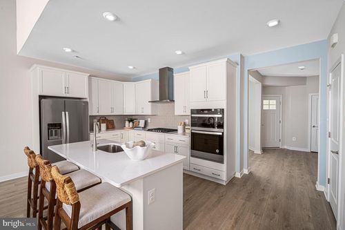 2307 Winchelsea Pkwy, MIDDLETOWN, DE, 19709-3359 | Card Image