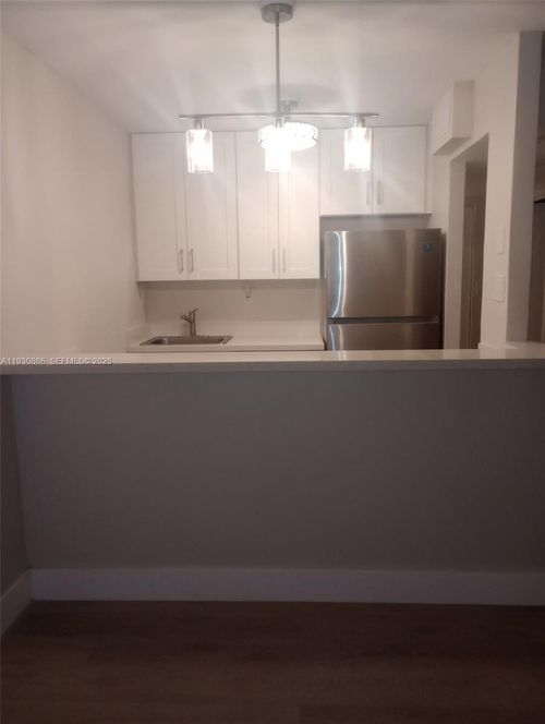 apt-21-5821 Washington St, Hollywood, FL, 33023-7404 | Card Image