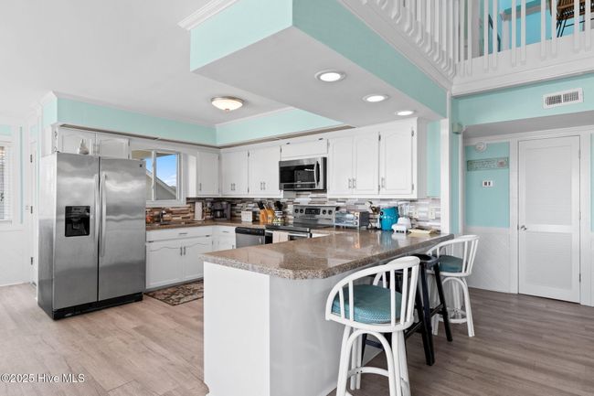 601 Caswell Beach Rd, House other with 6 bedrooms, 4 bathrooms and null parking in Caswell Beach NC | Image 20