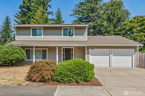 12518 Se 67th St, Bellevue, WA, 98006-3990 | Card Image