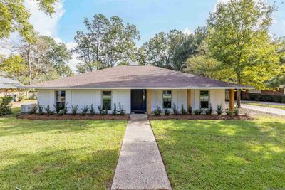 4247 Fleet Dr, House other with 3 bedrooms, 2 bathrooms and null parking in Baton Rouge LA | Image 1