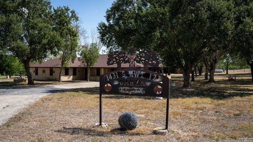 1431 Sh-123, Karnes City, TX, 78118 | Card Image