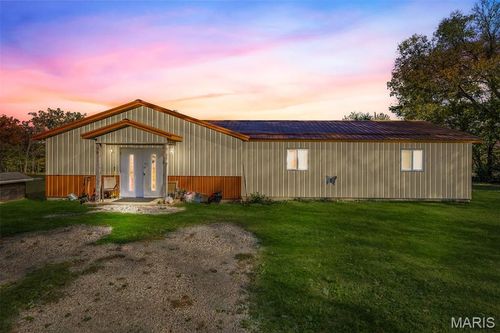 10046 Eye St, Belgrade, MO, 63622-9227 | Card Image