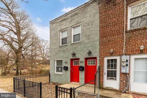 apt-b-4131 Hunt Pl Ne, WASHINGTON, DC, 20019-3511 | Card Image