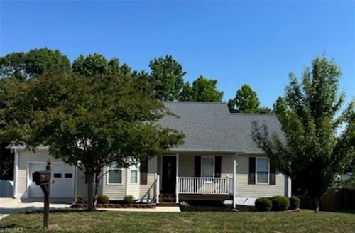 4740 Beckel Rd, Winston-Salem, NC, 27127-9231 | Card Image