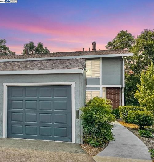 824 Royal Ann Ln, Concord, CA, 94518-3511 | Card Image