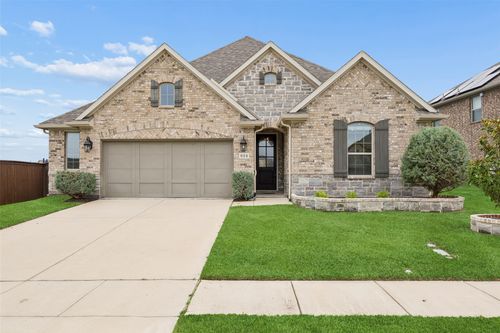 924 Pear Ave, Forney, TX, 75126-2733 | Card Image