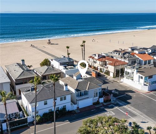 6711 Seashore Dr, Newport Beach, CA, 92663-1837 | Card Image
