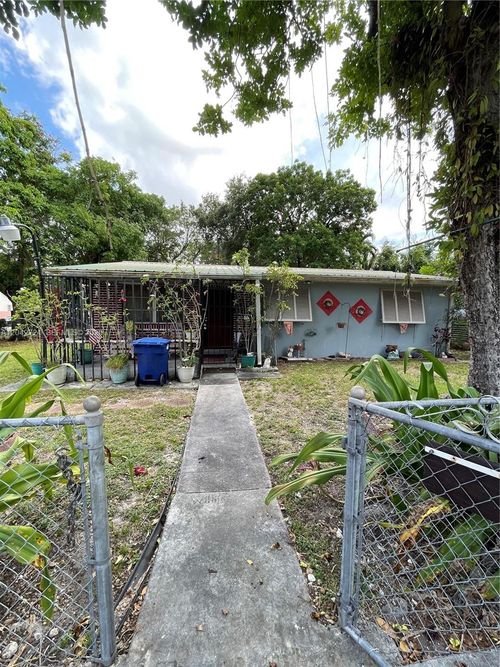 1797 Nw 113th Ter, Miami, FL, 33167 | Card Image