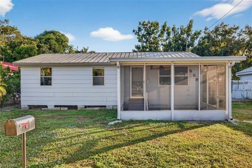 559 Clark St, NORTH FORT MYERS, FL, 33903-3311 | Card Image