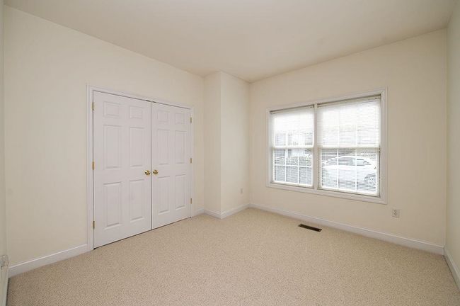 15 Lamplighter Village Rd, Condo with 2 bedrooms, 2 bathrooms and null parking in Windham NH | Image 19