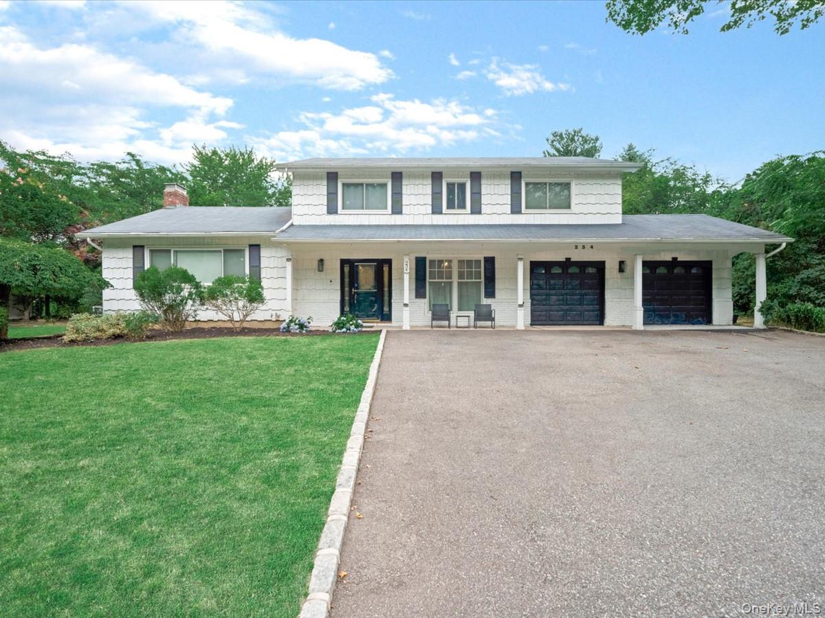 Residential in Smithtown