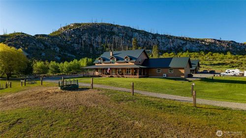13 Fox Mountain Rd, Okanogan, WA, 98840-8290 | Card Image