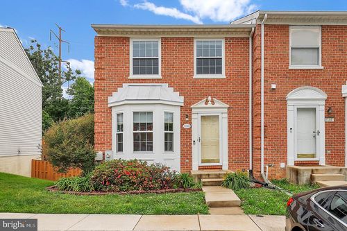 7150 Natures Rd, COLUMBIA, MD, 21046-1606 | Card Image