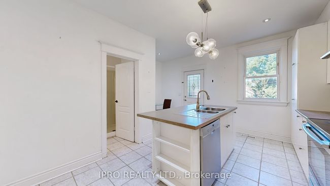 12 Lark St, House attached with 4 bedrooms, 3 bathrooms and 1 parking in Toronto ON | Image 15