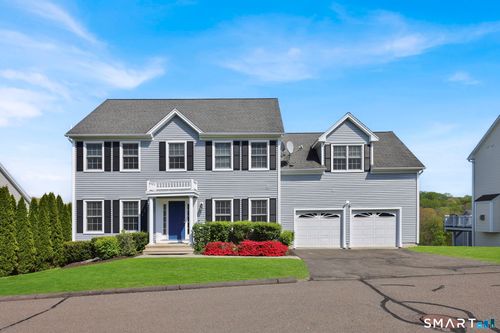 3-3 Stonecroft Way, Monroe, CT, 06468-5209 | Card Image