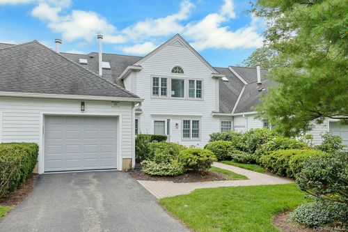 28b-100 Brook Hills Circle, White Plains, NY, 10605 | Card Image
