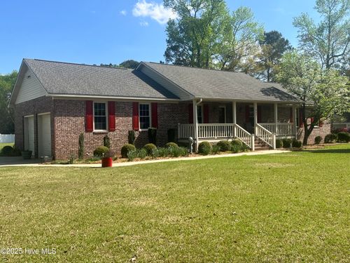 347 Stewart Cir, Whiteville, NC, 28472-8765 | Card Image