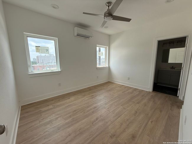 APT-104 - 715 Ogden St, Townhouse with 3 bedrooms, 4 bathrooms and null parking in San Antonio TX | Image 11