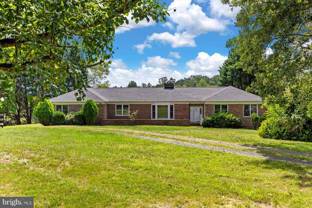Viewtown Rd, Amissville, VA 20106