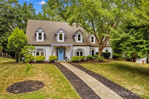 586 Highland Ridge Rd, Mooresville, NC, 28115-5756 | Card Image