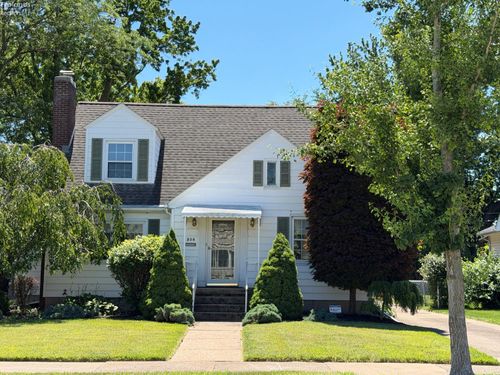 214 48th St, Sandusky, OH, 44870-4860 | Card Image