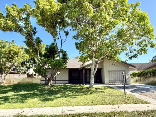 7400 Sw 11th Ct, North Lauderdale, FL, 33068-3621 | Card Image