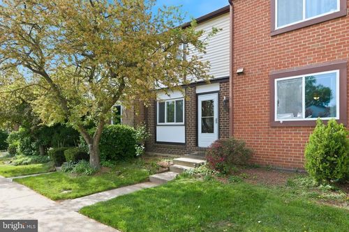 614 Giles Pl, STERLING, VA, 20164-1523 | Card Image