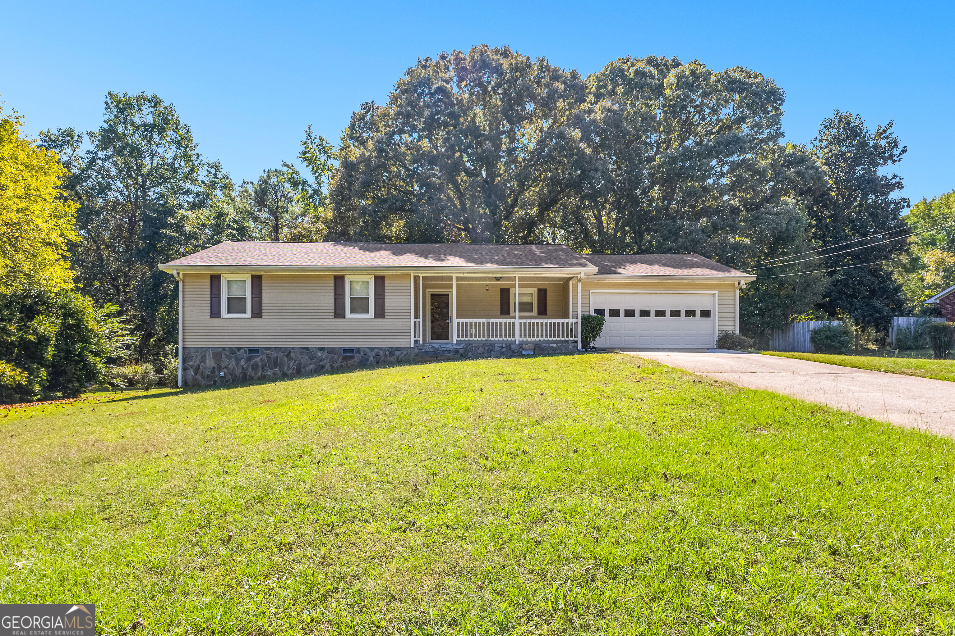 Edna Dr, Stockbridge, GA 30281