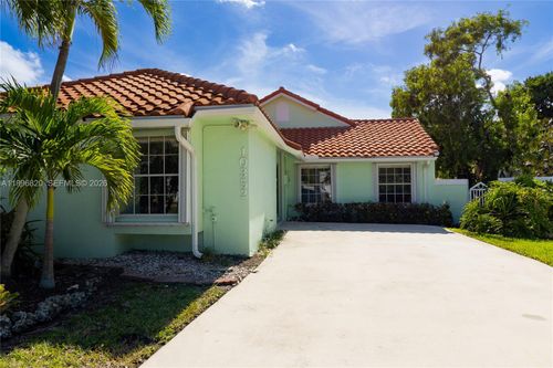 10352 Nw 46th St, Doral, FL, 33178-2238 | Card Image