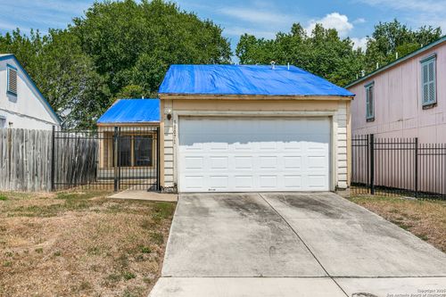 10071 Birch Field Dr, San Antonio, TX, 78245-1722 | Card Image