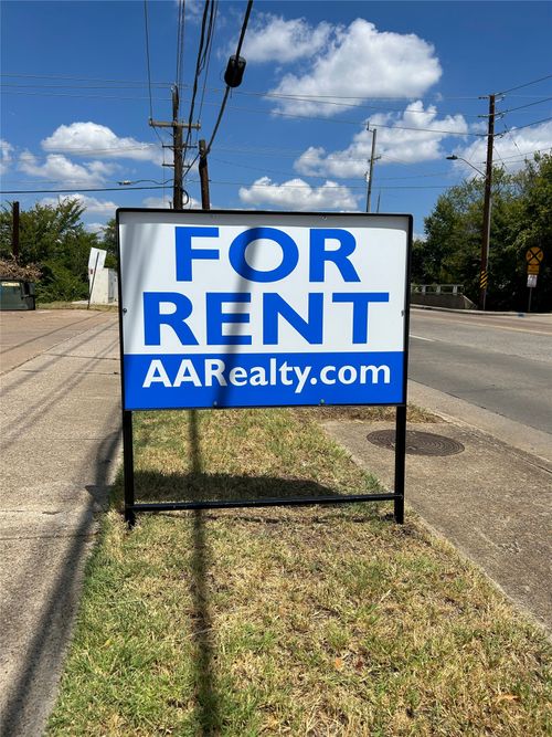 302 S Bowen Rd, Arlington, TX, 76013-1254 | Card Image