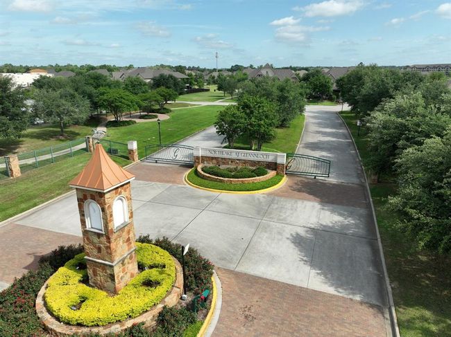 Gated entrance to Northlake of Gleannloch Farms | Image 48