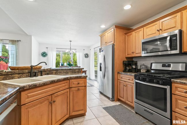 355 Partridge Pass, House other with 4 bedrooms, 3 bathrooms and null parking in Sherman IL | Image 10