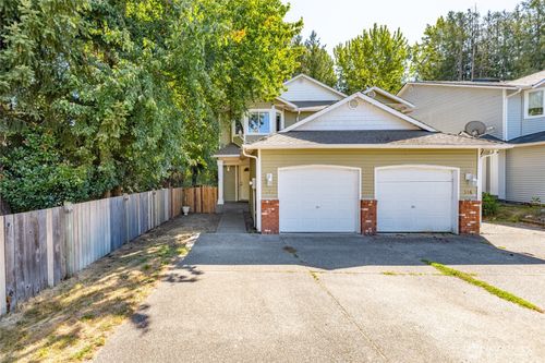 318 N 23rd St, Mount Vernon, WA, 98273-3679 | Card Image