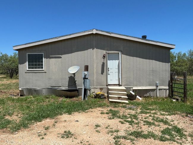 6480 Fm 603, House other with 4 bedrooms, 2 bathrooms and null parking in Clyde TX | Image 8