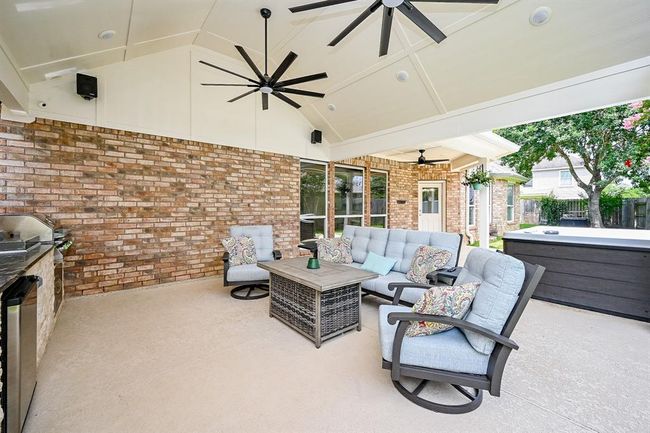 20803 Twisted Leaf Dr, House other with 4 bedrooms, 4 bathrooms and 3 parking in Cypress TX | Image 42