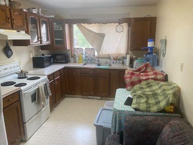 5325 53 Avenue, House other with 4 bedrooms, 3 bathrooms and 4 parking in Bashaw AB | Image 13