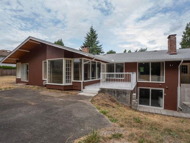 21764 124 Ave, House other with 3 bedrooms, 4 bathrooms and 8 parking in Maple Ridge BC | Image 4