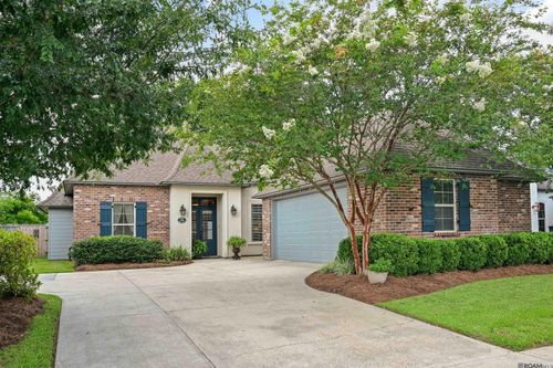 9786 Market West Dr, Baton Rouge, LA, 70810-3637 | Card Image