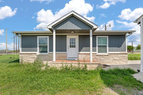 5808 Martin Creek Dr, Joshua, TX, 76058-5316 | Card Image