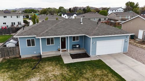 1437 925, Vernal, UT, 84078-4240 | Card Image