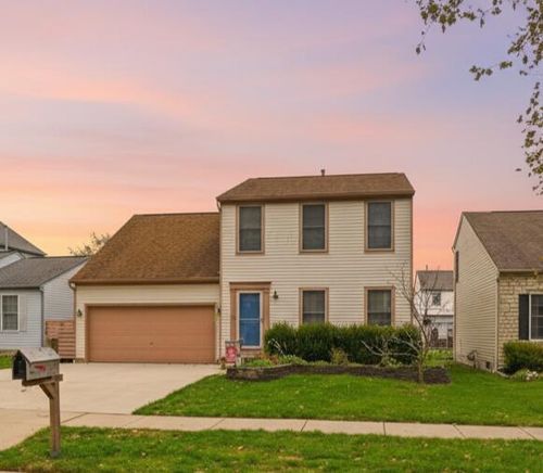 376 Galloway Ridge Dr, Galloway, OH, 43119-9532 | Card Image