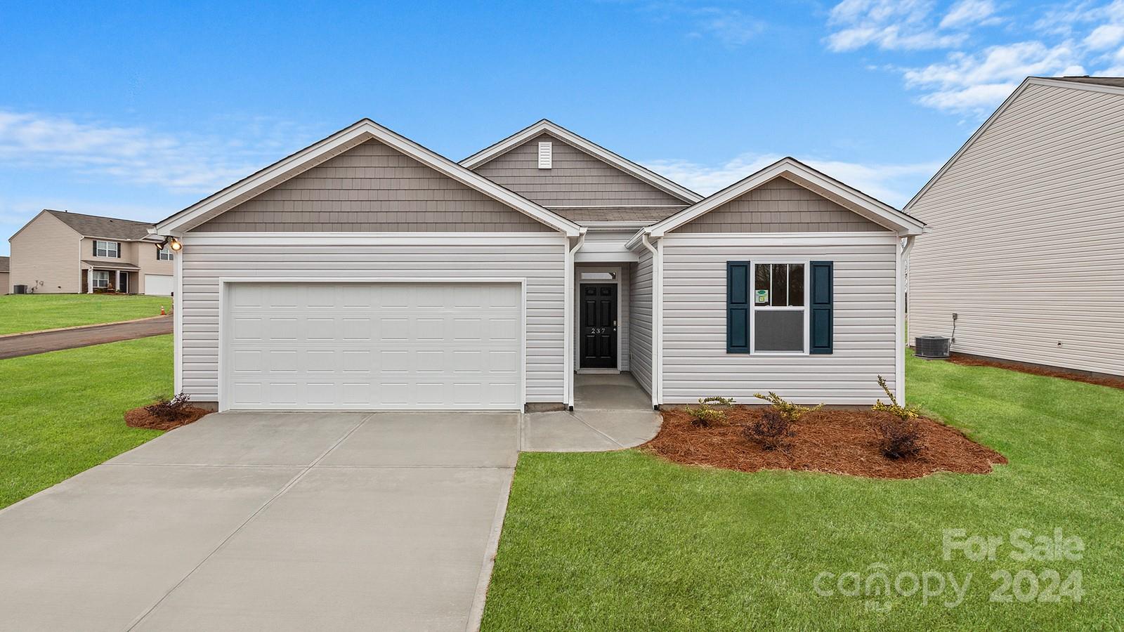 Callie River Ct, Clyde, NC 28721