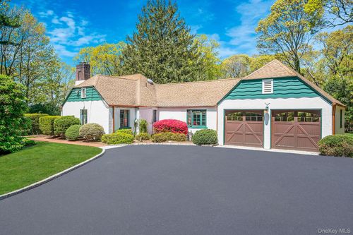 15 Milmohr Ct, Northport, NY, 11768-3434 | Card Image