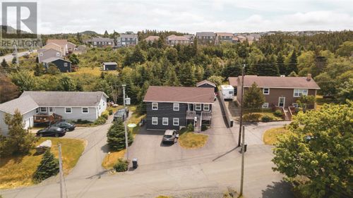 5 Father Lacey Pl, Paradise, NL, A1L3R4 | Card Image