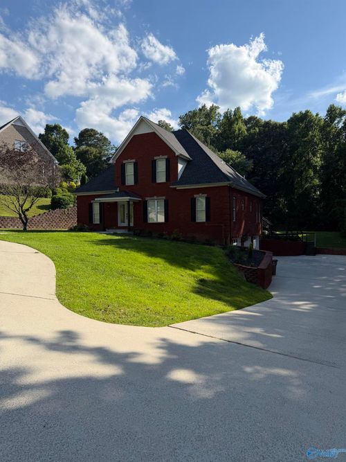 3501 Chula Vista Ridge Dr Sw, Decatur, AL, 35603-4062 | Card Image