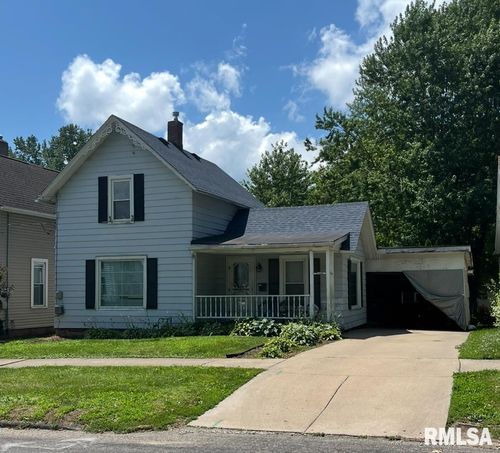 323 S Chestnut St, Kewanee, IL, 61443-2801 | Card Image