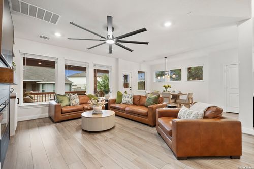 12458 Diagon Aly, San Antonio, TX, 78254-4862 | Card Image