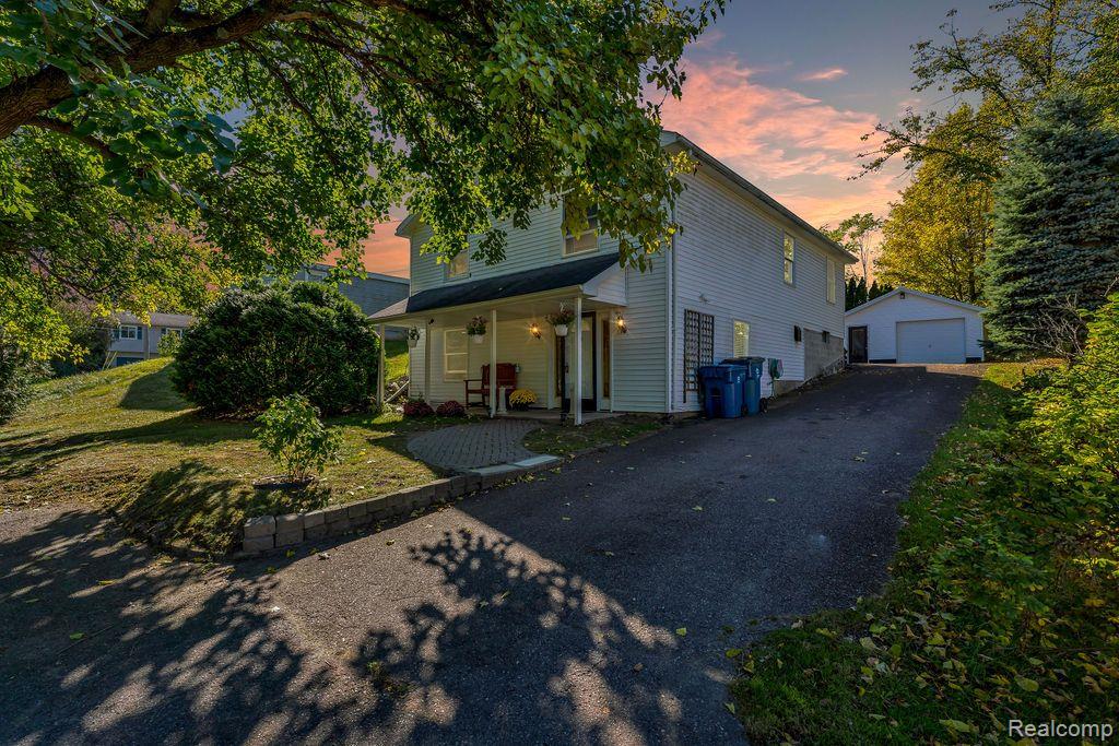 Legrande St, Holly, MI 48442 #1
